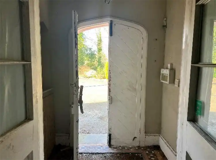 Woodlands Castle near Taunton has fallen into disrepair