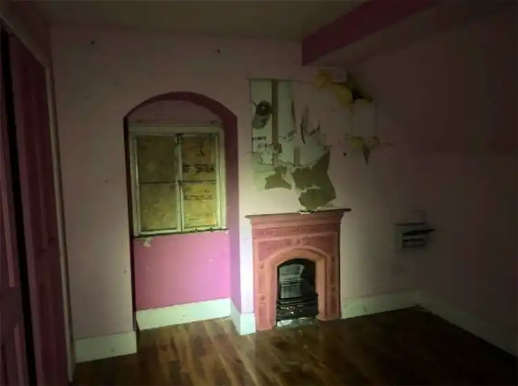 Woodlands Castle near Taunton has fallen into disrepair