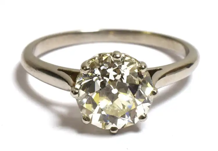 Another loving partner picked up this diamond solitaire to mark a tenth anniversary. Picture: GTH