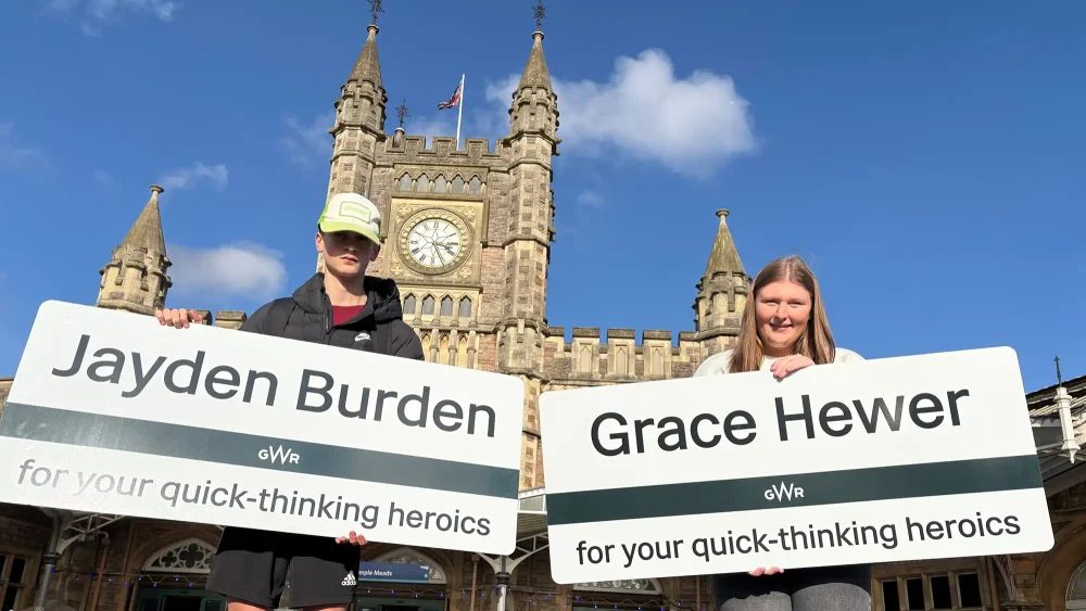 Jayden Burden, Grace Hewer and Ruby Parker stepped up to help a person in distress this summer. Picture: Great Western Railway