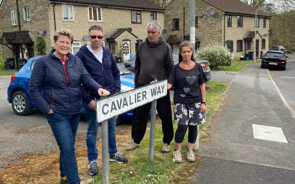 MP Sarah Dyke with Wincanton residents who have been hit with 'crippling' service charges
