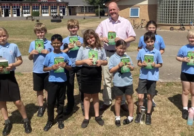MP Ashley Fox with children at Bridgwater College Academy Primary
