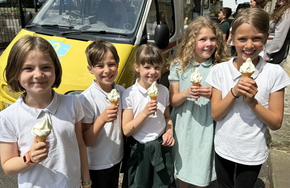 Vallis First School pupils enjoying a celebratory ice cream