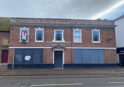 The former bar/nightclub in East Street, Taunton, is set to be sold at auction