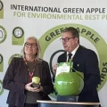 Linda Hull receives a Green Apple Award at the House of Lords