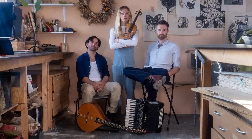 Tarren wil lperform in February. Picture: Narnahue