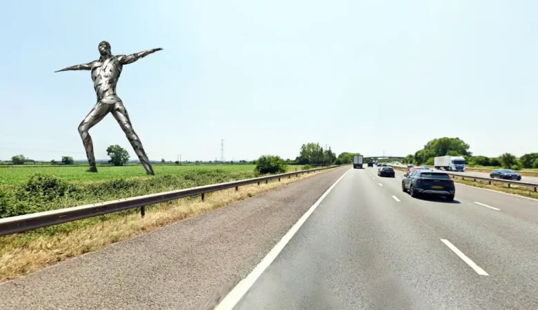 How a revamped, metal Willow Man might have looked from the M5 through Somerset. Picture: Somerset Leveller